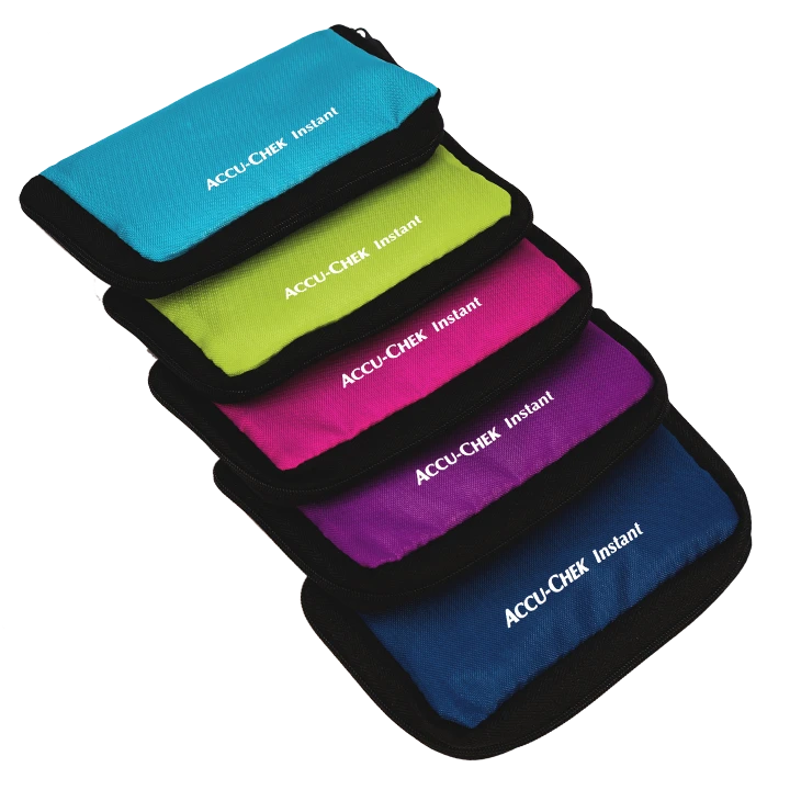 Rozowe etui glukometr Accu-Chek Instant image number 3