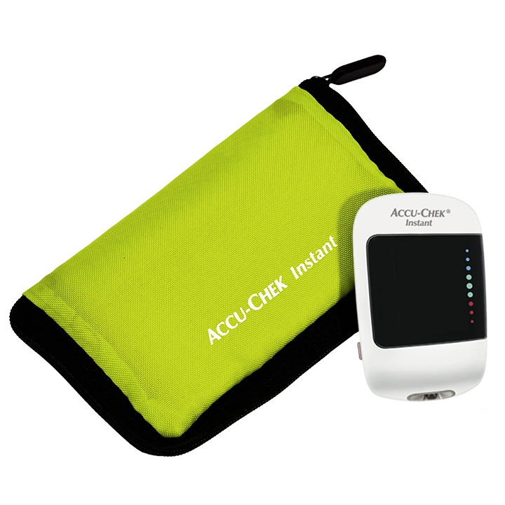 Zielone etui glukometr Accu-Chek Instant image number 0